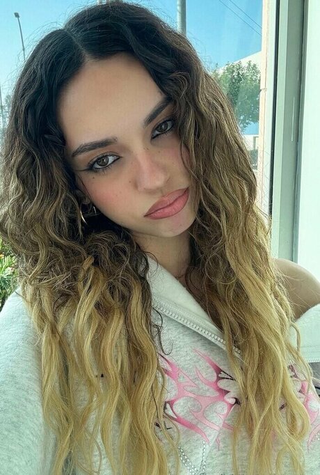 Daniela Avanzini star naked pictures