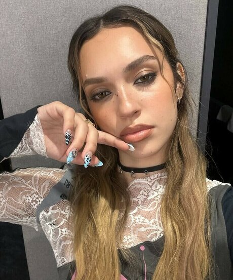 Daniela Avanzini pretty star photos