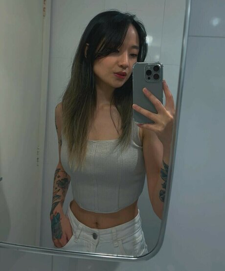 Gabi Lissa model high quality image