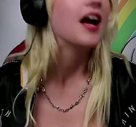 Porn Edits free pornstar pics