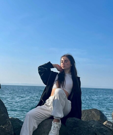 Leytink pornstar top picture