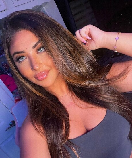 Selenalenaxo best pornstar img