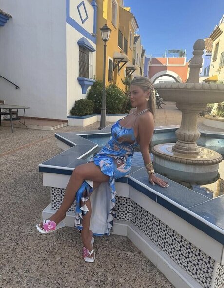 Megjanexx model nice gallery