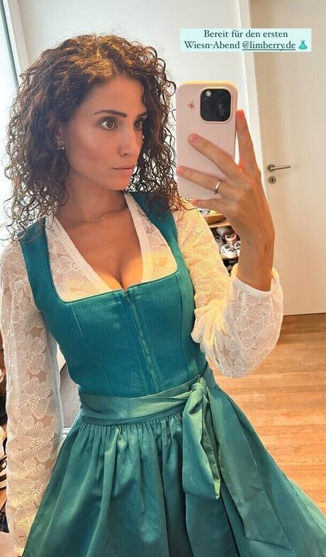 Nadine Menz sex pornstar pics