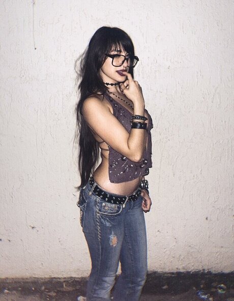 candiedgutts pornstar sexy picture