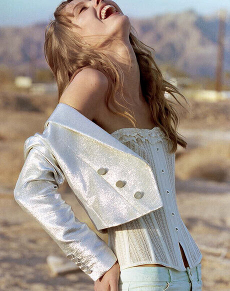 Frida Gustavsson sexy pornstar photos