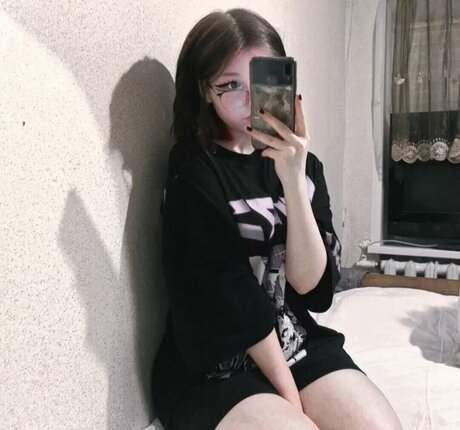 dark nipples onlyfans free nude images