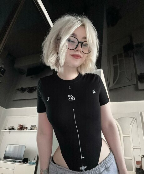 su ga r ik star hot archive