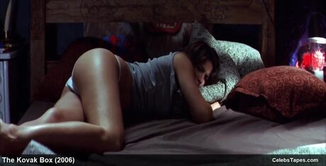 luciamoon pornographic model photo