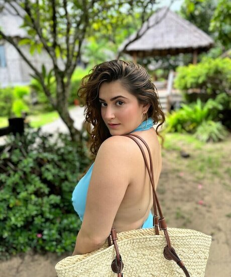 Shivaleeka Oberoi pornstar top img