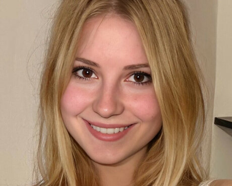 Honey emms model xxx pics