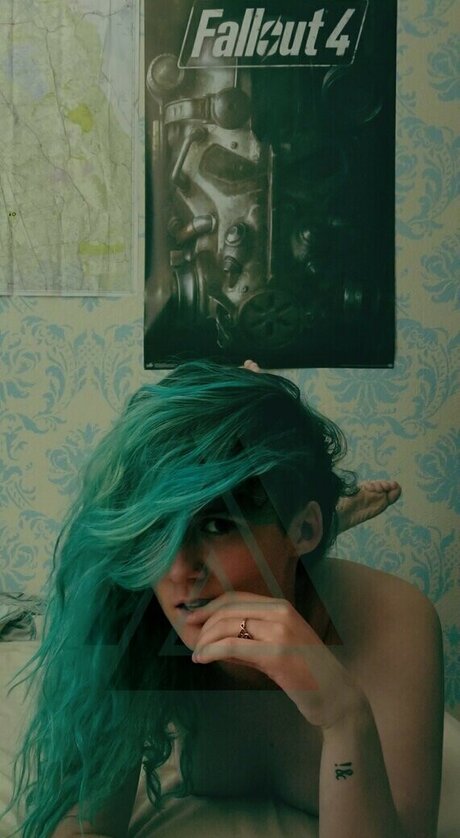 Tunnelsnakesfool sex star photos