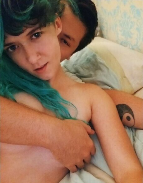 Tunnelsnakesfool pornstar pretty gallery