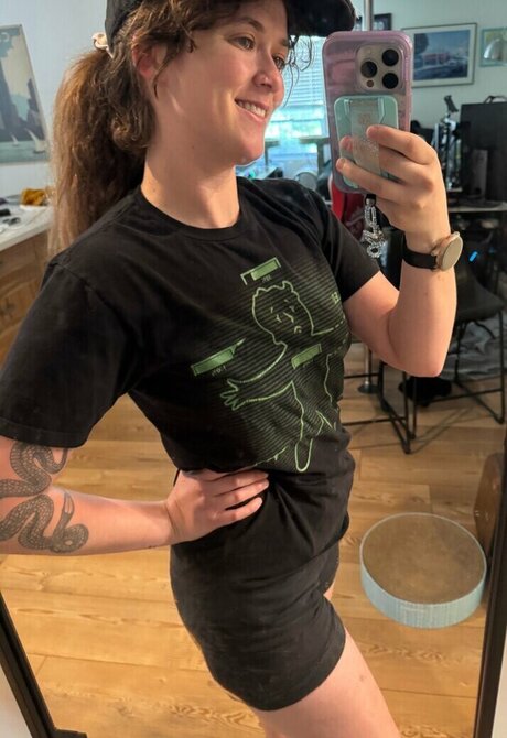 Tunnelsnakesfool star pretty pictures