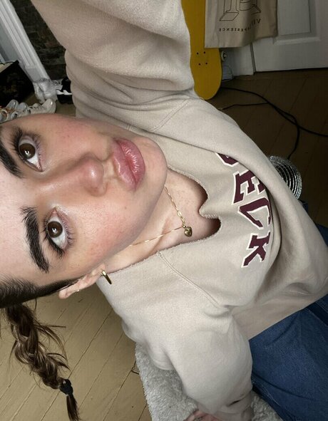 outdoor nude onlyfans hot image