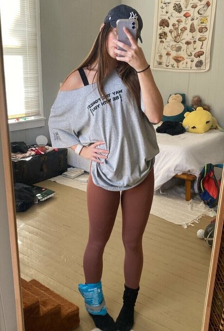 female influencer onlyfans perfect pic