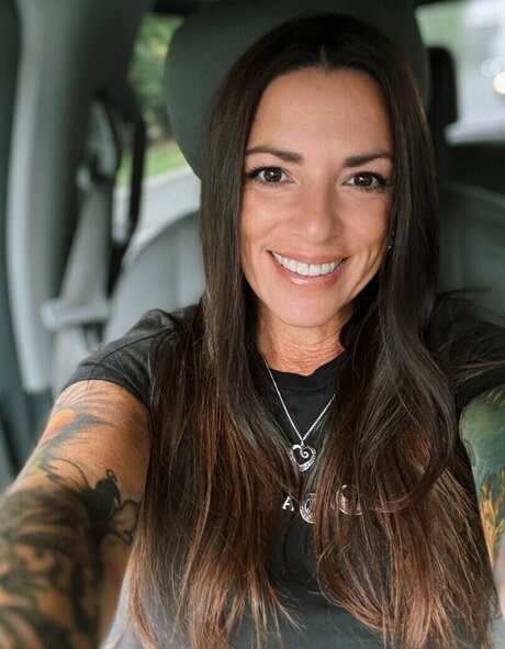 Maria May nude pornstar archive