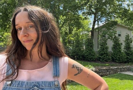 Katie Crutchfield star xxx photos