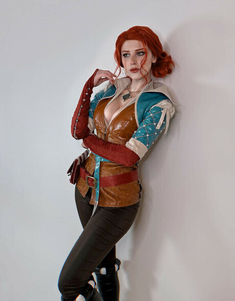 Vi Morrigan high quality model images