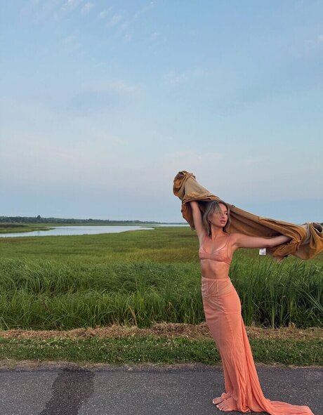 izzipoopi pornstar adult img