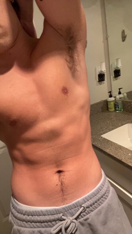 An Uncut Gem best model picture