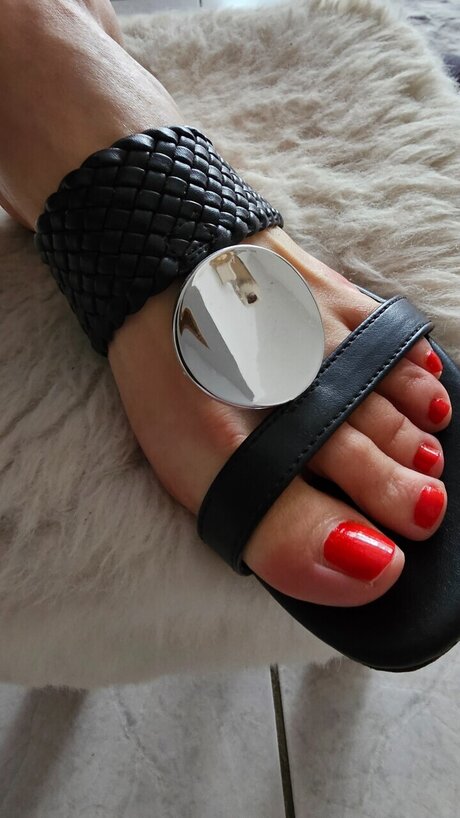 little foot79 pornstar sex image