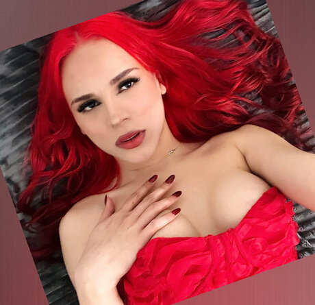 Daniela Okelani xxx star pics