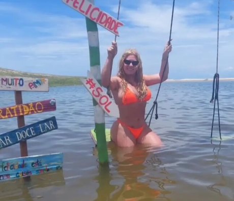 iverabaraldi ofc hd model pic