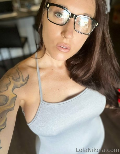 lolanikolavip pornographic actress pic