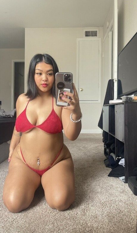 Sweetbabyelliee xxx actress archive