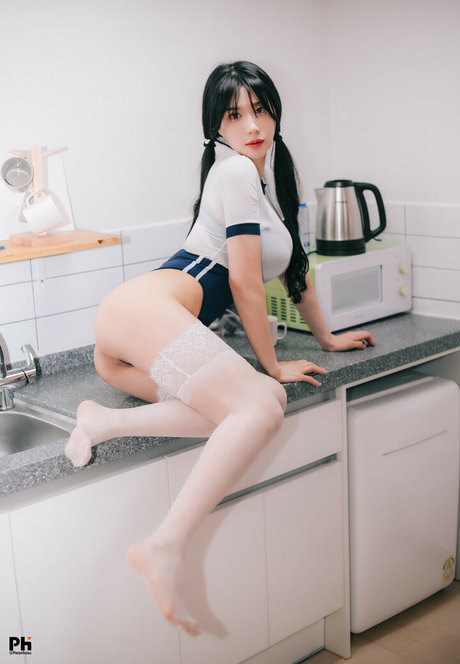 Sia s2 20 adult model archive