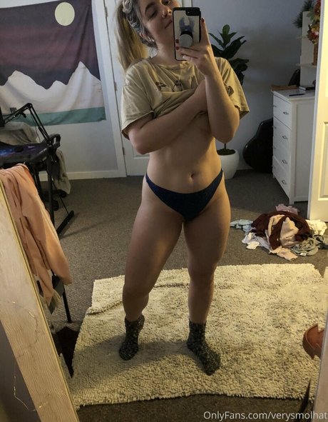 shemale cum in mouth onlyfans hot photo