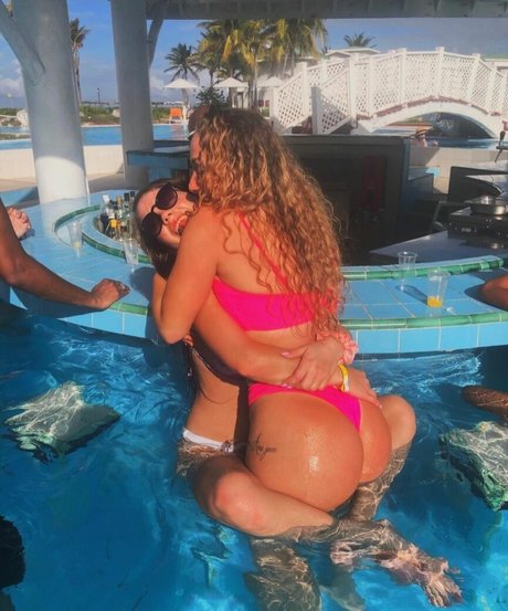 Ml Plnclver0 sexy star pic