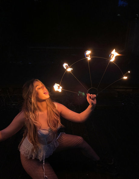 itsabbiee exclusive star img