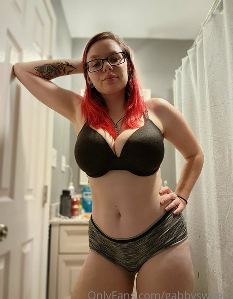 GabbySwears pornstar sex picture