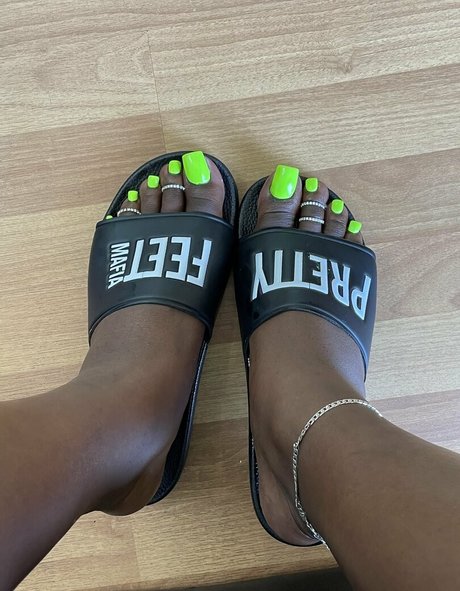 queenmelaninsdungeonn star pic