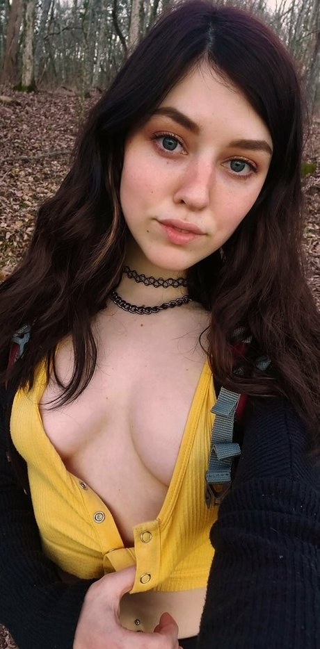 petite slut onlyfans free naked pictures