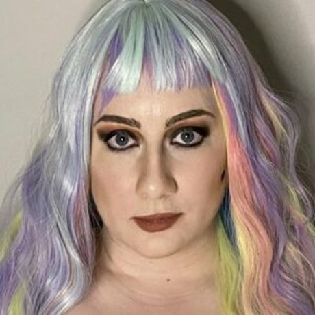 PennythePAWG free star pics