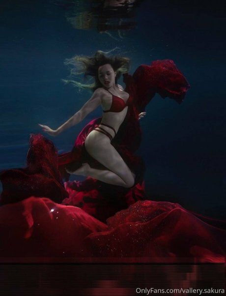 vallery sakura best actress pic