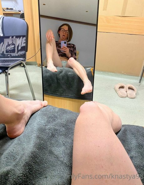 knastya98 art actress archive