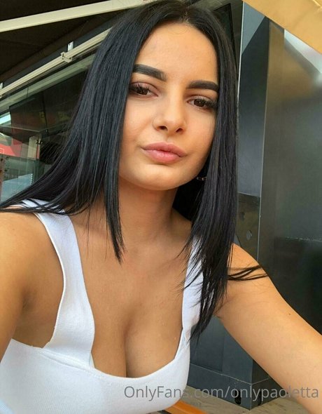 onlypaoletta art model archive