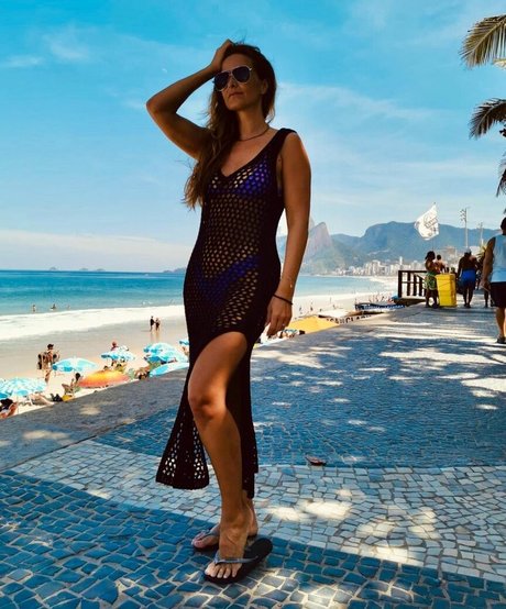 Cristina Ferreira pornstar pretty pics