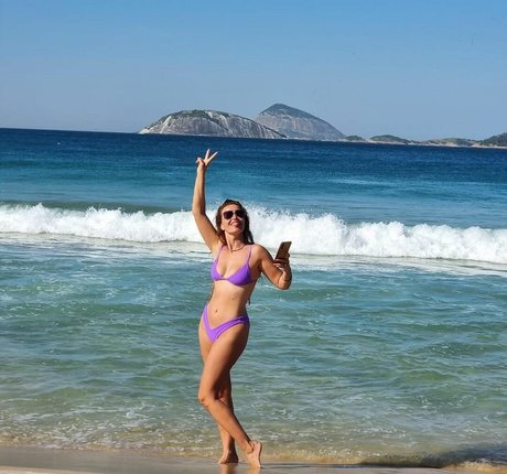 Cristina Ferreira adult actress galleries