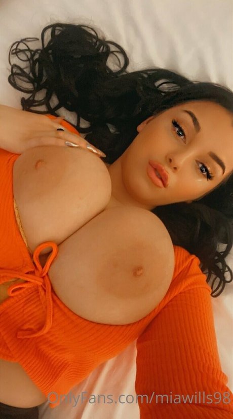 miawills98 free pornstar images