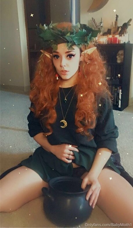 babymoth1 beautiful actress img