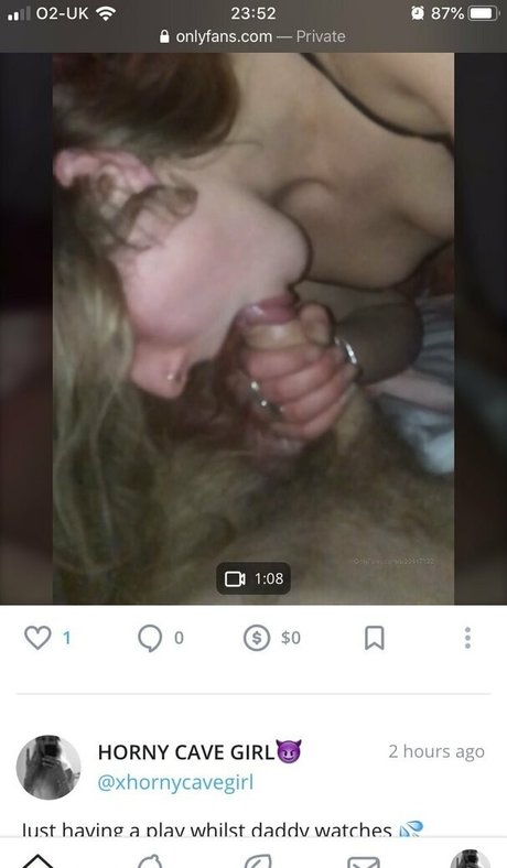 hornycavegirl pretty model image