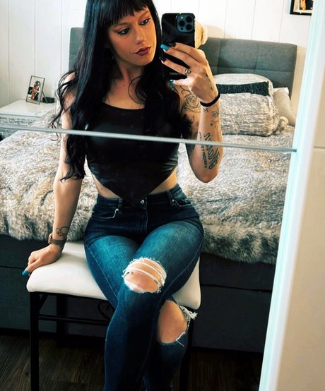 gelliii93_ actress img