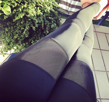 gelliii93_ model best pic