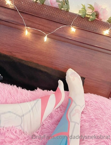 daddysnekobrat model art pictures