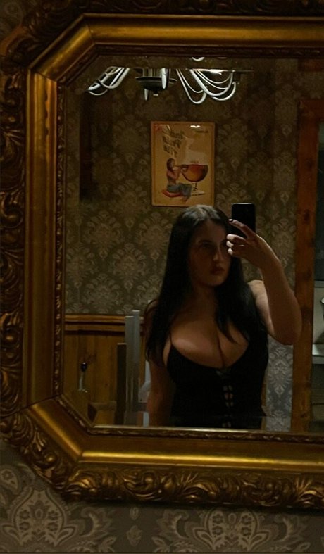 gtnlmts model hot archive